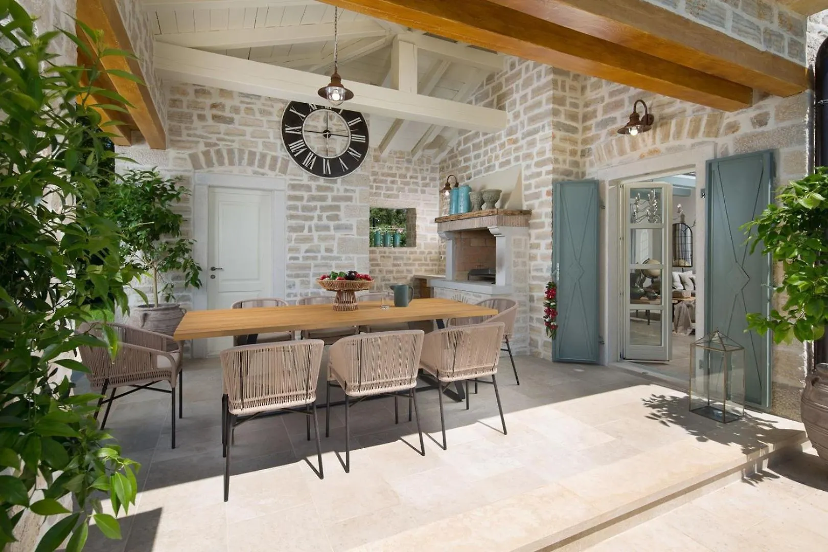 Beautiful Villa Nevia With Private Pool Ladici